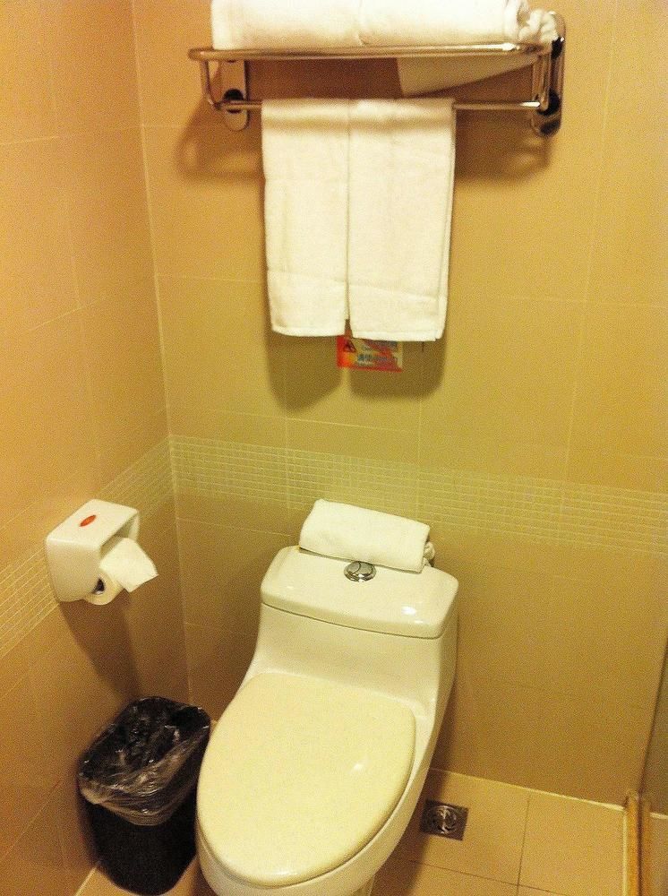 Home Inn Hotel Guiyang Fushui Middle Road Guiyang (Guizhou) Bagian luar foto