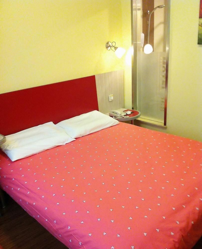 Home Inn Hotel Guiyang Fushui Middle Road Guiyang (Guizhou) Bagian luar foto