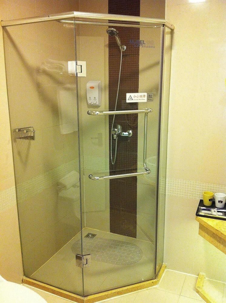 Home Inn Hotel Guiyang Fushui Middle Road Guiyang (Guizhou) Bagian luar foto